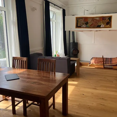 Gemuetliches Loft In Einer Alten Barons Grünau im Almtal