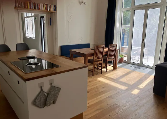 Gemuetliches Loft In Einer Alten Barons Grünau im Almtal