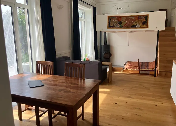 Gemuetliches Loft In Einer Alten Barons Grünau im Almtal