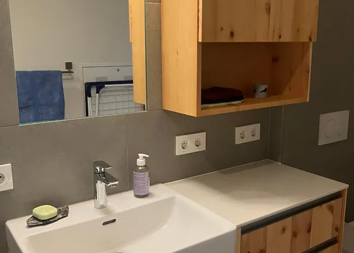 Gemuetliches Loft In Einer Alten Barons Appartement *