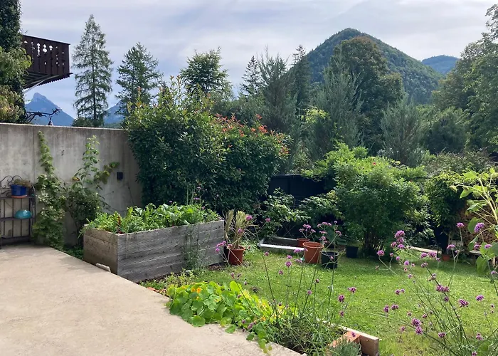 Apartment Aussergewoehnliche Loft-wohnung In Einer Alten Barons Mit Suedterrasse Und Privatem Garten Gruenau im Almtal
